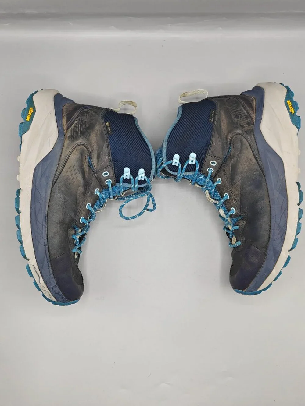 HOKA ONE ONE KAHA GTX HIKING BOOTS Blue WOMEN'S SZ 10 US Pre-Owned